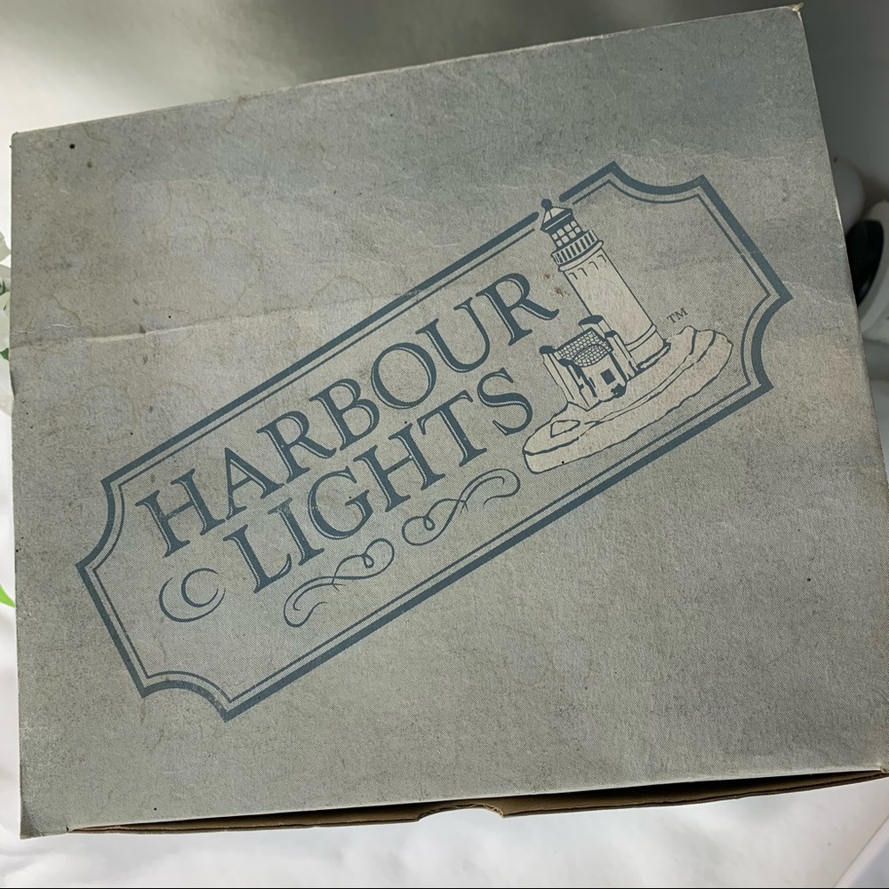 Harbour Lights Cape Henlopen, DE Lighthouse Ltd Ed - Picture 12 of 16